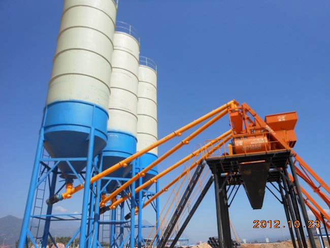 水泥罐、螺旋機(jī)、攪拌機(jī)